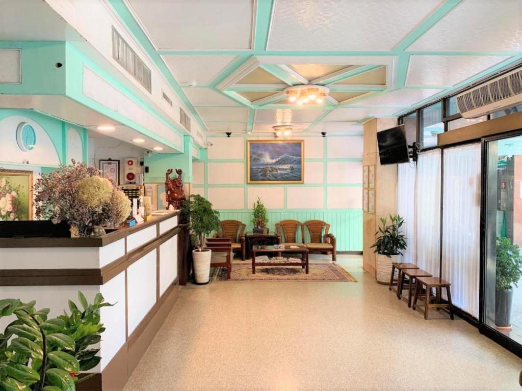 Inn Sun Hotel Changhua stad Exteriör bild